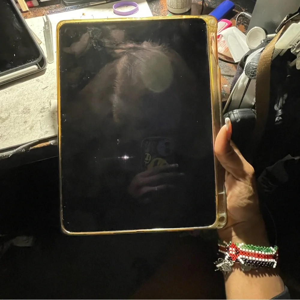 iPad Air 4th gen w/ LTE